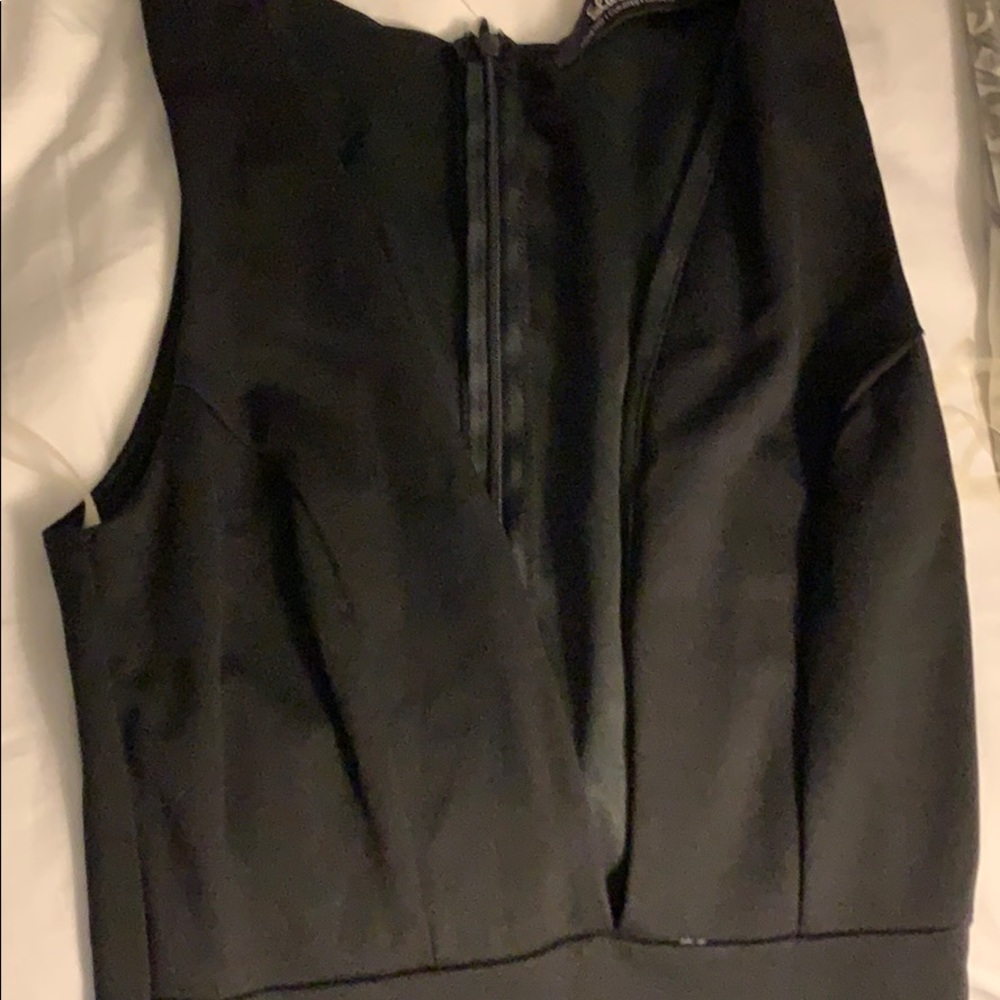Lulu’s Dress - Picture 2 of 2